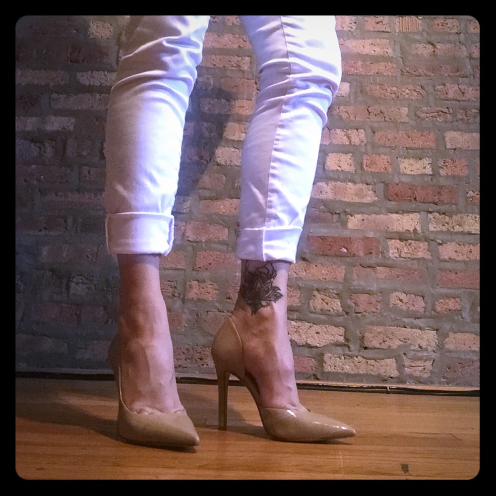 Nude Jessica Simpson half D’orsay, new in box!